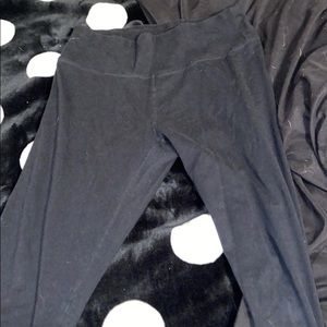 black leggings